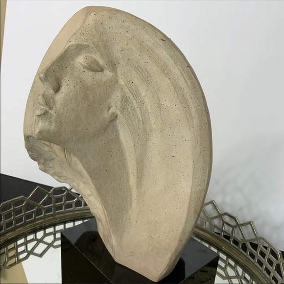 SOLD.         Austin Productions Stargazer Bust Sculpture #N3 - Picture 10 of 10